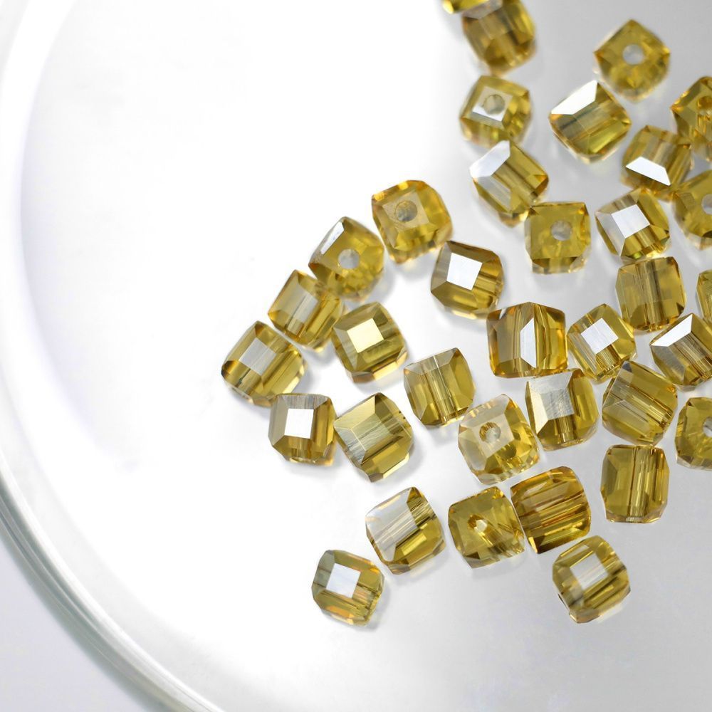 бусина, стекло "куб" 4, цвет золотистый радужный, 4х4 мм, (уп 40+/-2 шт)