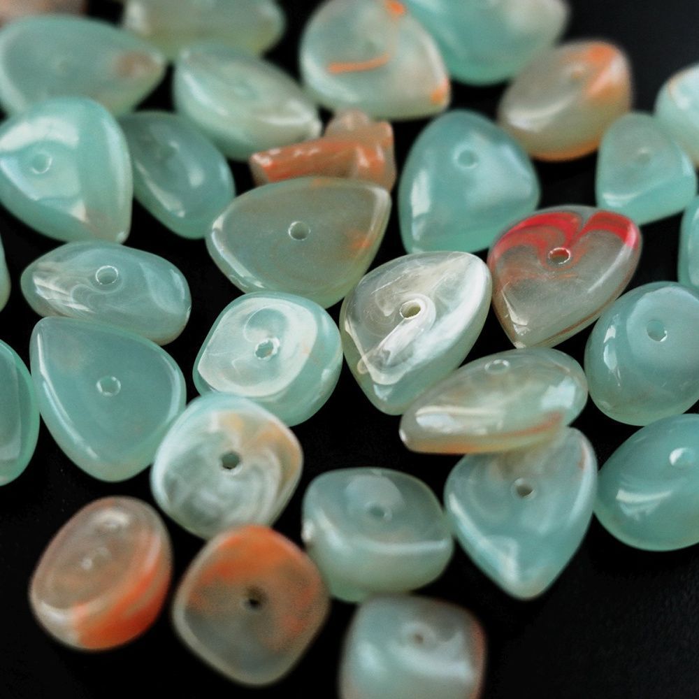 бусина, акрил "наггет", цвет зеленый, 10-14.5x7-11x4.5-6 мм