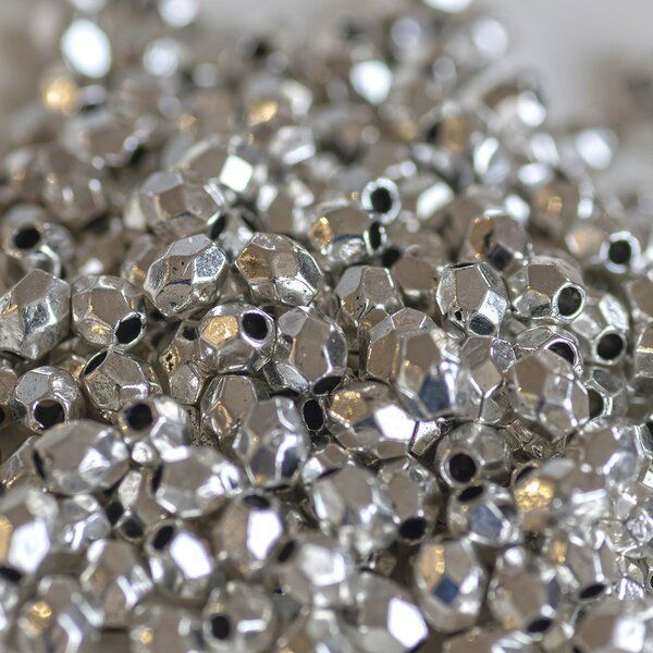 разделитель для бусин "семечки", цвет античное серебро, 4х3.5 мм (уп 50 +/-5 шт)