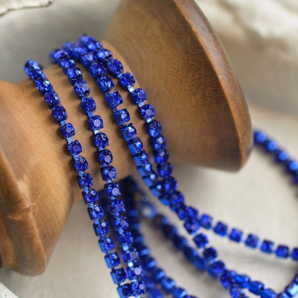 цепочка "стар", со стразами sapphire, цвет синий, 2.5 мм, стразовая лента