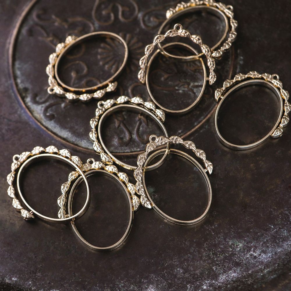 сеттинг-рамка "кокошник", цвет светлое золото, 38x31.5x3.5 мм