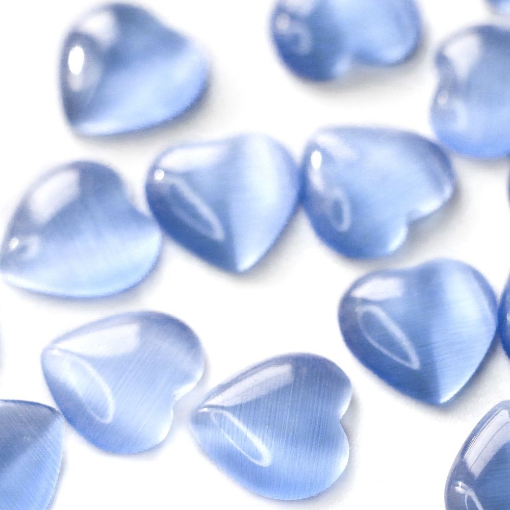 кабошон "кошачий глаз"  сердечко, стекло, цвет голубой, 10x10x2.5 мм