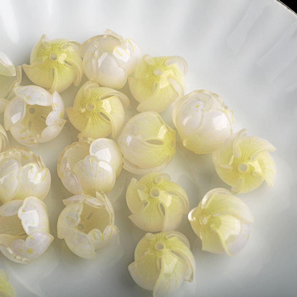 бусина, акрил "бутон", цвет белый/желтый, 14x16x16 мм