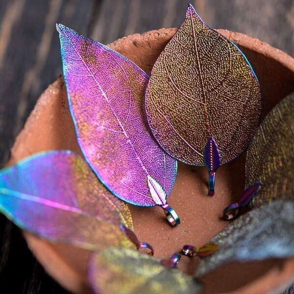 подвеска металлическая "ажурный лист", гальваника, мультиколор, 85-55x40-25x1 мм