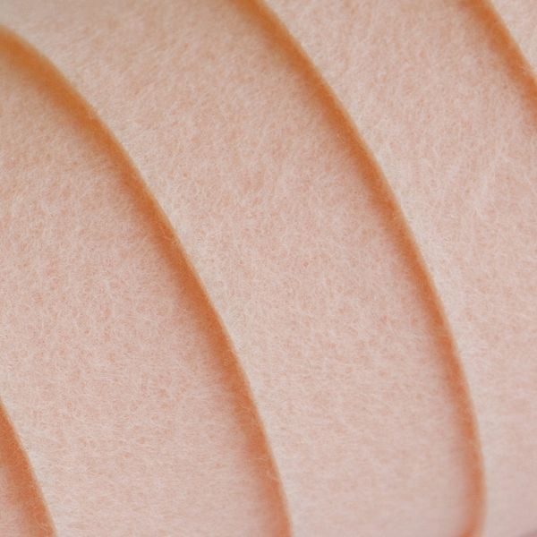 фетр 811 персиковый, 1.2 мм, 28х33 см