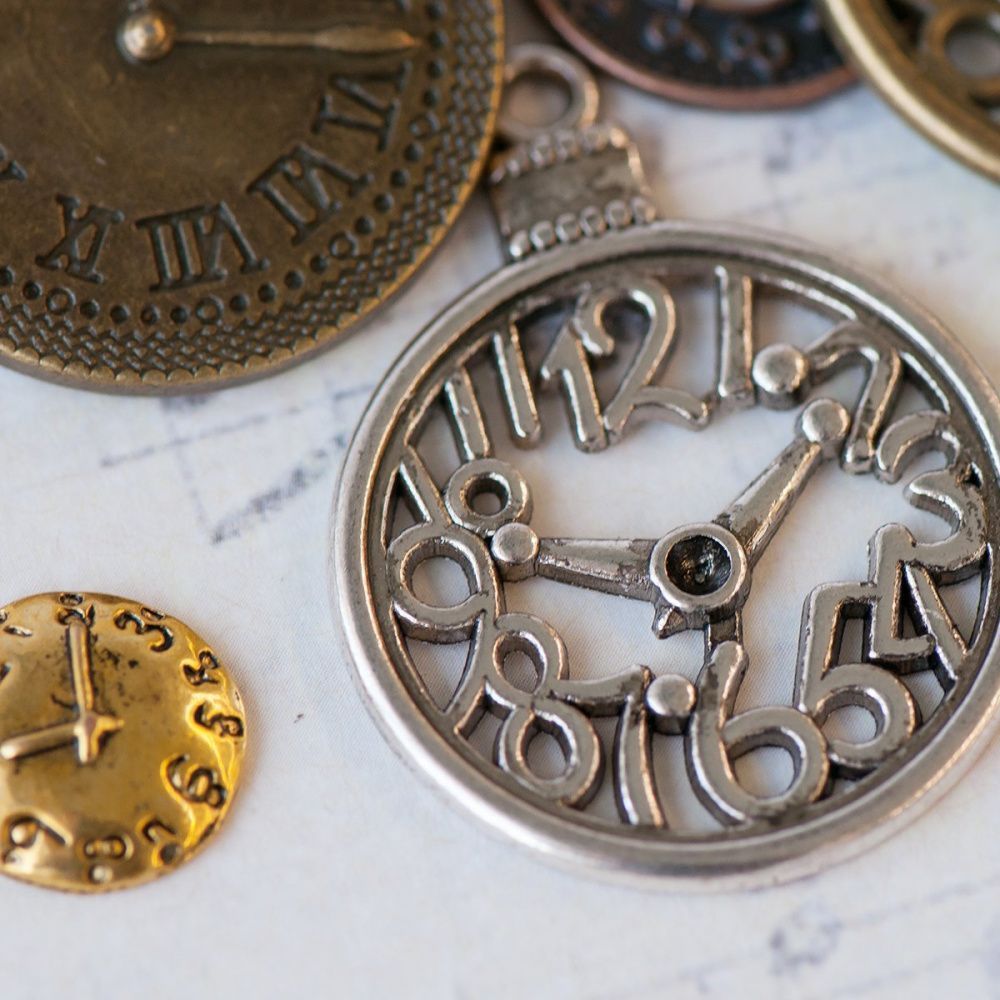 микс металлический из подвесок "часы", цветовой и размерный микс (уп 20 г)