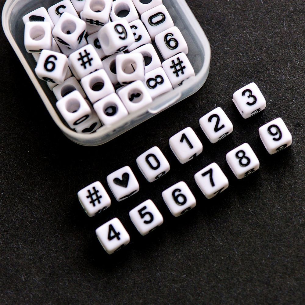 набор бусин-кубиков 48 шт. с цифрами/символами 0123456789#♡