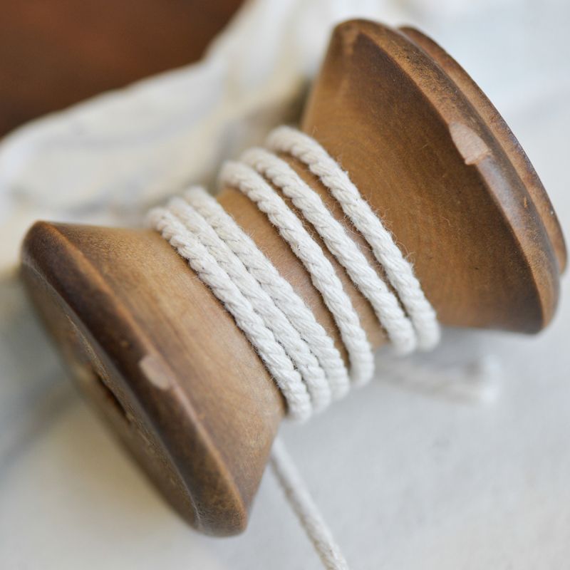 шнур витой из хлопка для макраме, цвет айвори, 2 мм