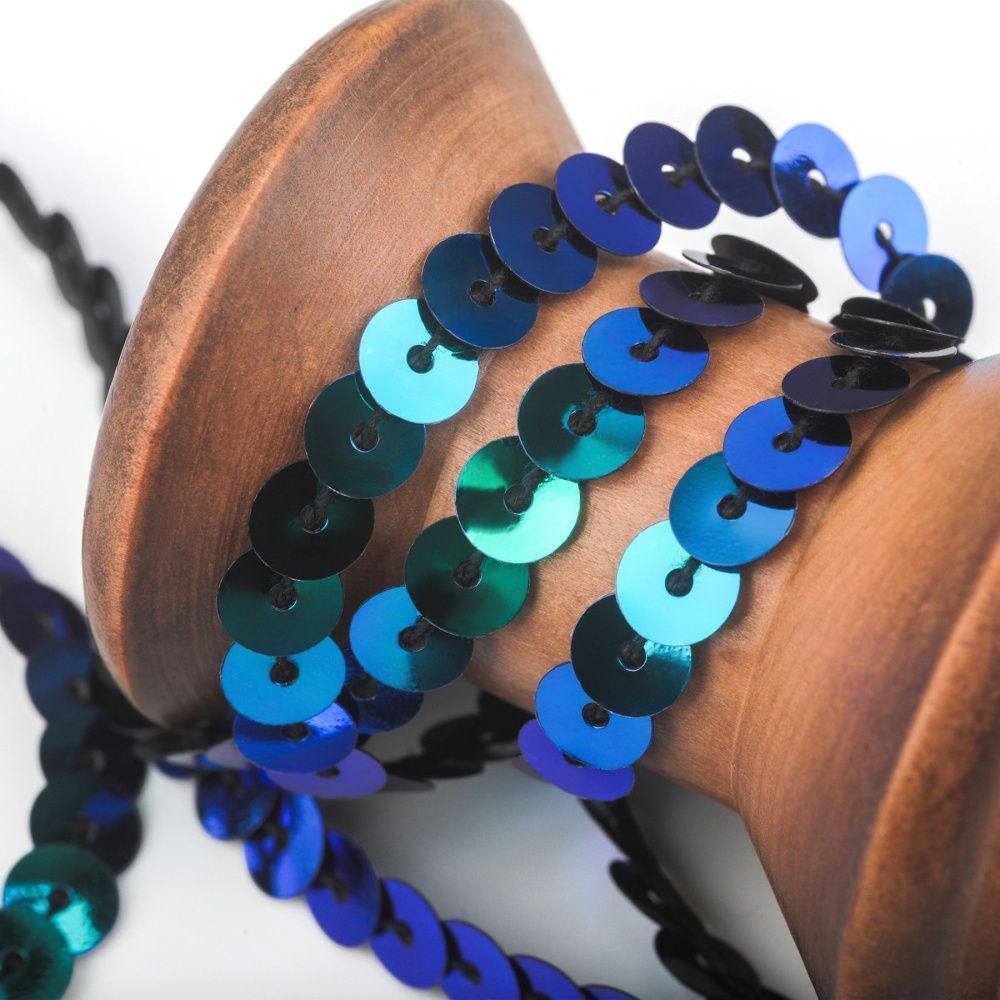 пайетки на нити, цвет синий радужный, диаметр 6 мм