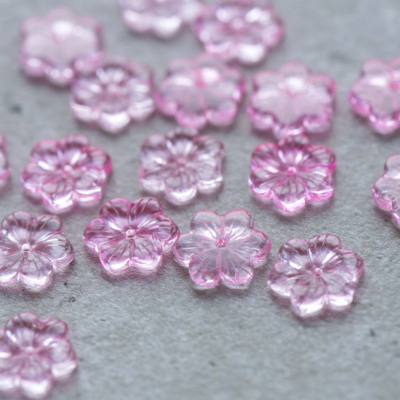 бусина "гепатика", стекло, цвет розовый, 15x13.5x3.5 мм