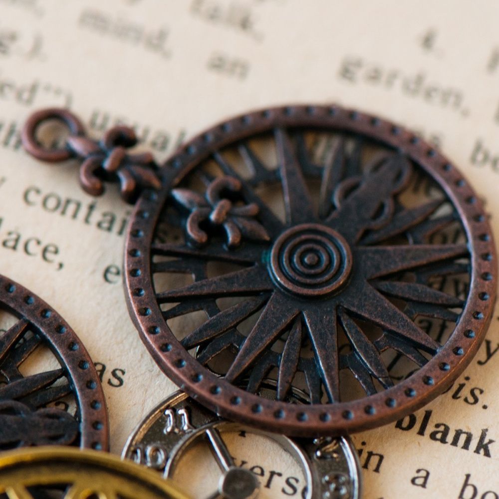 микс металлический из подвесок "часы", цветовой и размерный микс (уп 20 г)