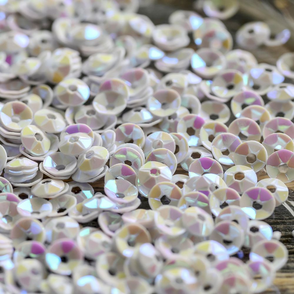 пайетки граненые, цвет прозрачный перламутровый, 4 мм