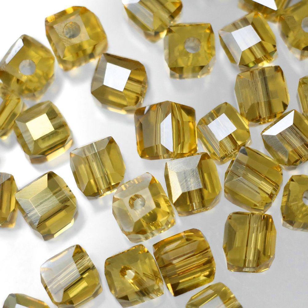 бусина, стекло "куб" 4, цвет золотистый радужный, 4х4 мм, (уп 40+/-2 шт)
