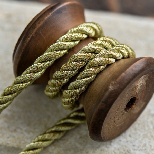 шнур витой из нейлона, цвет золото, 5 мм