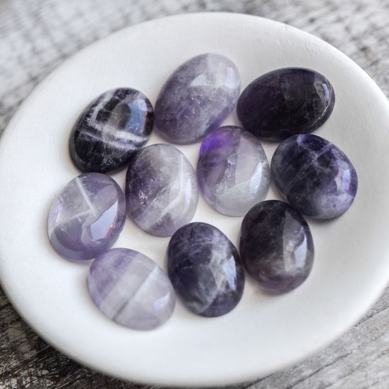 кабошон аметист овальный, цвет фиолетовый, 25x18 мм