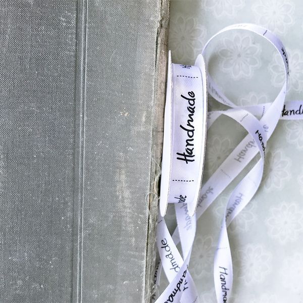 лента, атлас "hand made", цвет белый, ширина 12 мм ленты