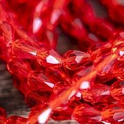 Бусина "Капля", граненая, стекло, цвет красный, 8х6 мм