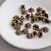 Шапочка для бусин "Колокольчик", цвет античная бронза, 10 мм