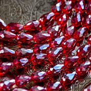 Бусина "Капля", граненая, стекло, цвет красный радужный, 15х10 мм