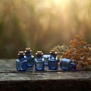 Бутылочка баллон с крышкой, синий, 23x14 мм