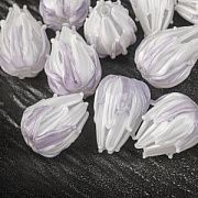 Бусина, Лэмпворк "Тюльпан", стекло, цвет бледно-сиреневый, 21.5-22x16-16.5 мм