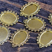 Сеттинг овальный "Дотси", цвет античное золото, 38х30х2 мм