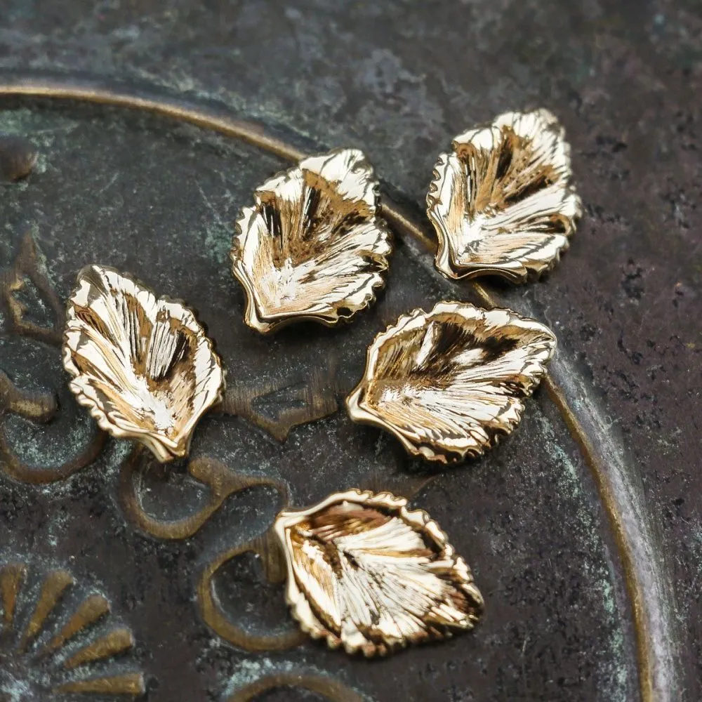 подвеска металл "лепесток", позолота, 17x12x3 мм