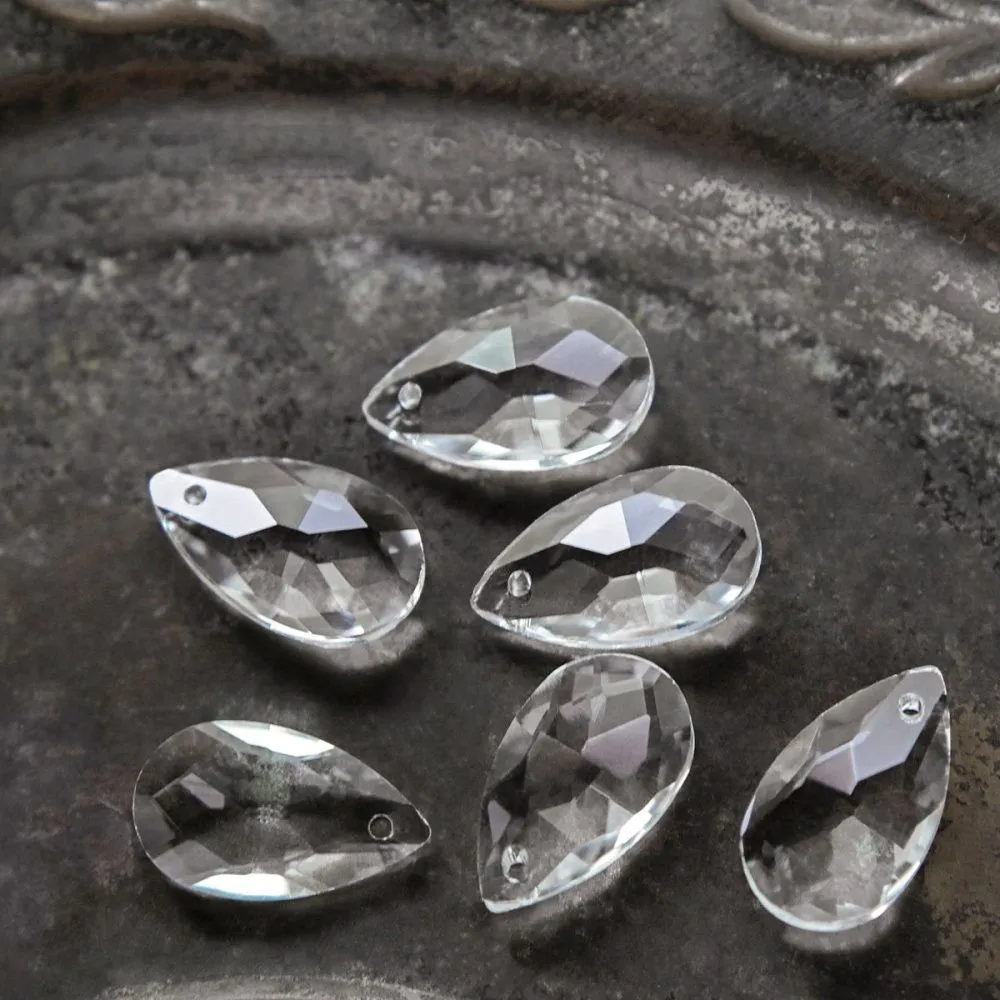 подвеска стеклянная "капля", граненая, цвет прозрачный, 22х13 мм