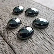 Кабошон гематит немагнитный овальный, цвет черный, 25х18х5 мм