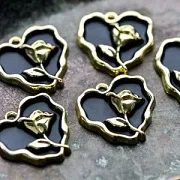 Подвеска металлическая "Рози-Харт", эмаль, цвет св.золото/черный, 20x21x4 мм