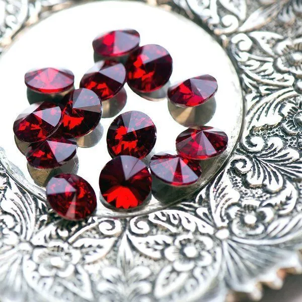 кабошон стекло риволи, цвет siam, 12 мм