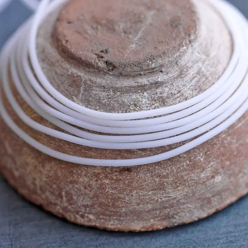 шнур резиновый, с отверстием, цвет белый, 2 мм