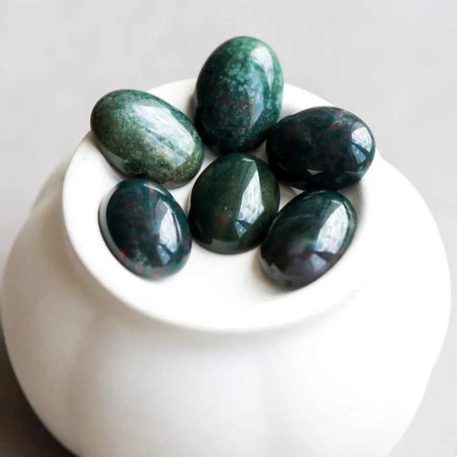 кабошон агат овальный, цвет зеленый темный, 18x13x5 мм