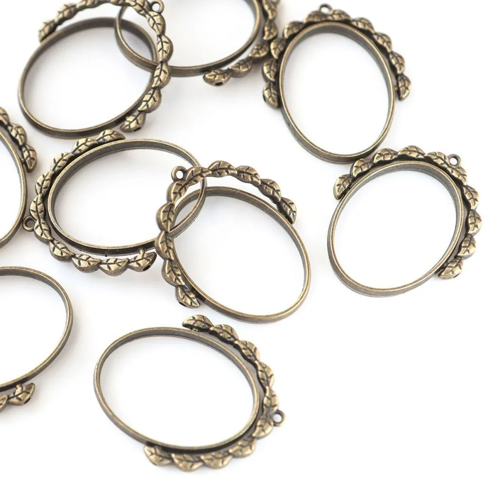 сеттинг-рамка "кокошник", цвет античная бронза, 38x31.5x3.5 мм