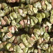 Бусина унакит осколки, цвет зеленый, 4-10x4-6x2-4 мм (уп.20 г)