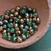 Бусина, стекло абакус 8, граненая, цвет зеленый/медный, 8х6 мм