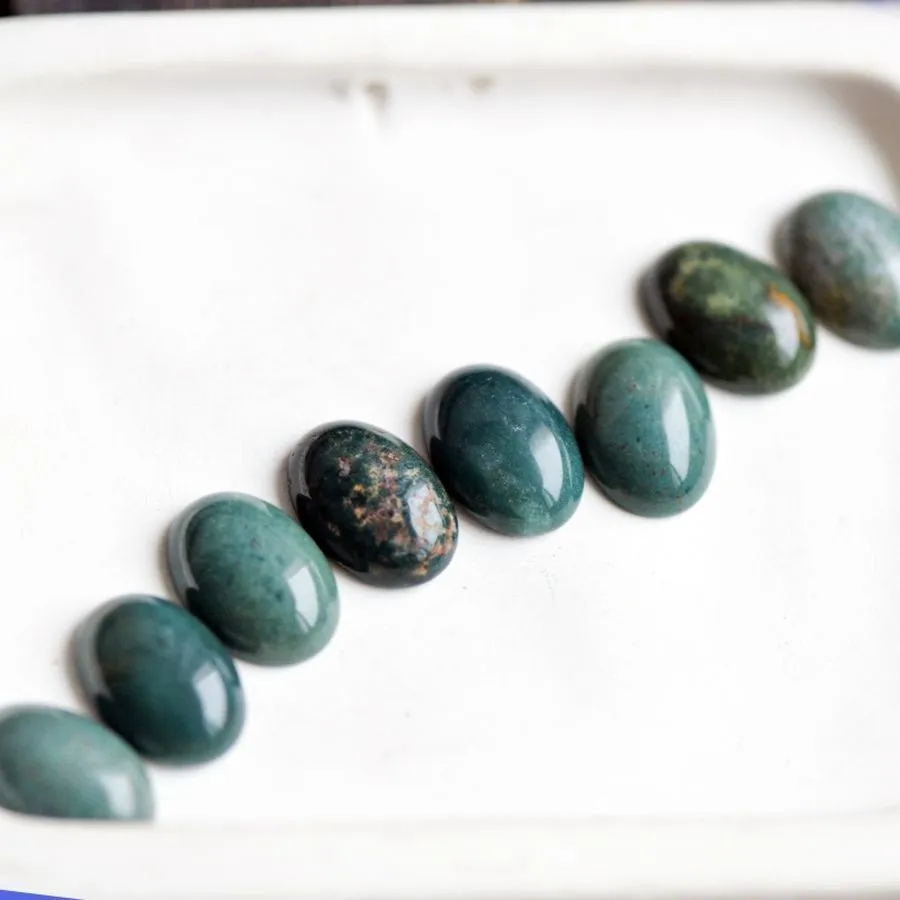 кабошон агат овальный, цвет зеленый темный, 18x13x5 мм