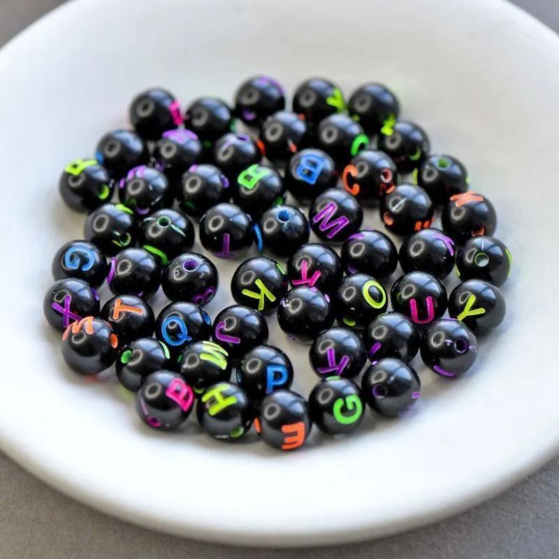 набор бусин круглых 52 шт. с буквами, английский алфавит, черный/микс