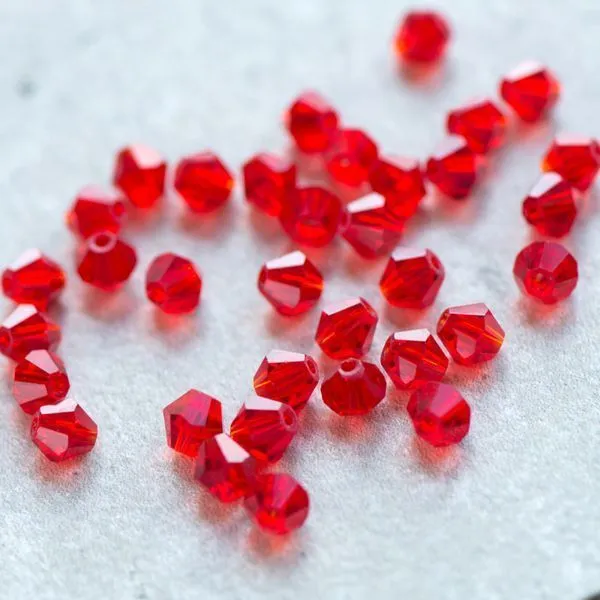 бусина, стекло биконус 6, цвет красный, 6 мм