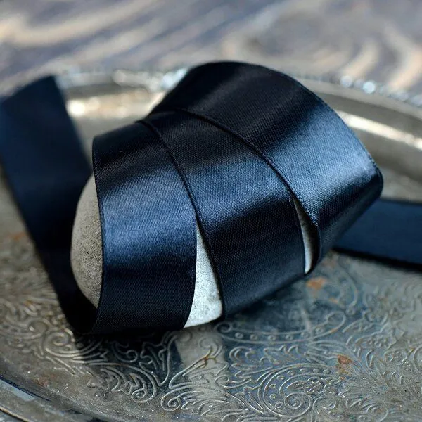 лента, атлас, цвет черный, ширина 25 мм ленты