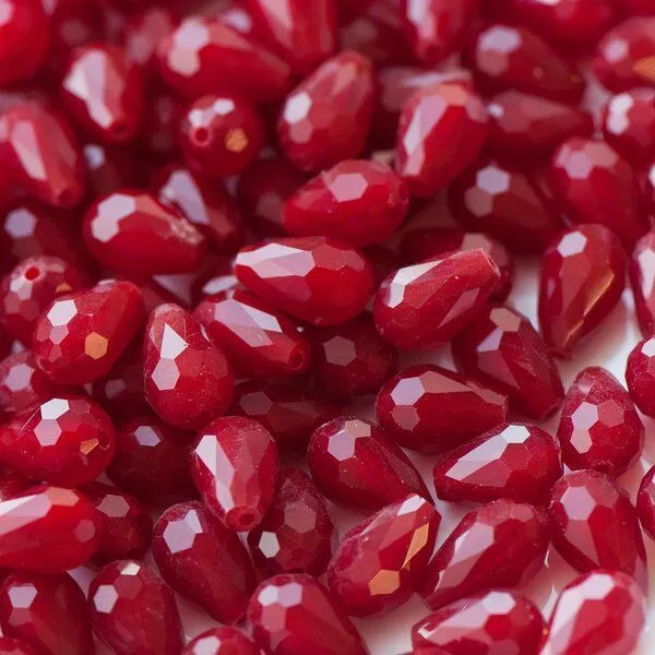 бусина, имитация нефрита, граненая, стекло капля, цвет красный, 11х8 мм