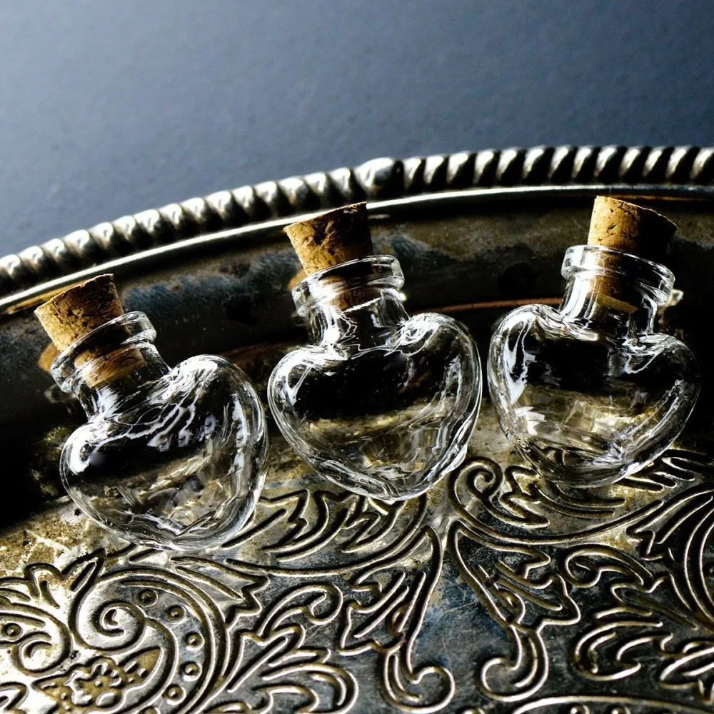 бутылочка с крышкой сердечко, прозрачная, 25x22x11 мм