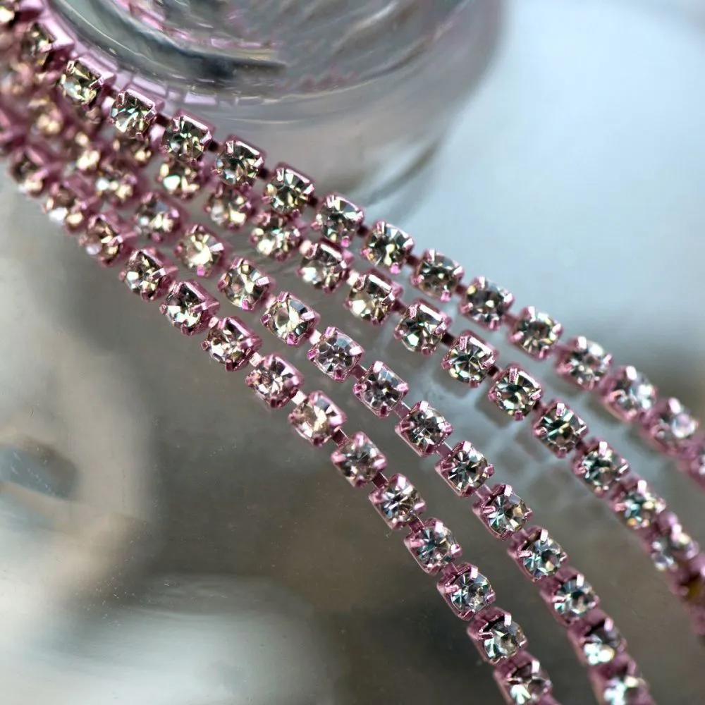 цепочка "стар", со стразами cristal, цвет розовый, 2.5 мм, стразовая лента