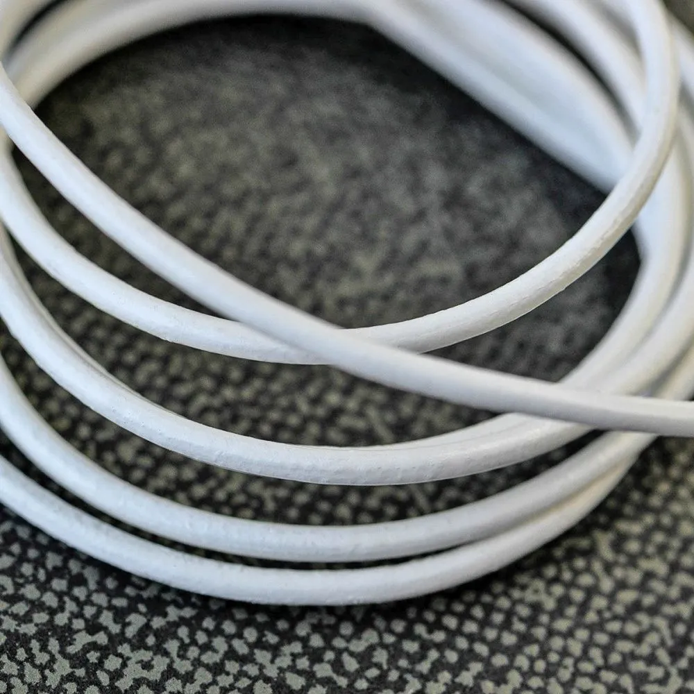 шнур кожаный, цвет белый, диаметр 2 мм