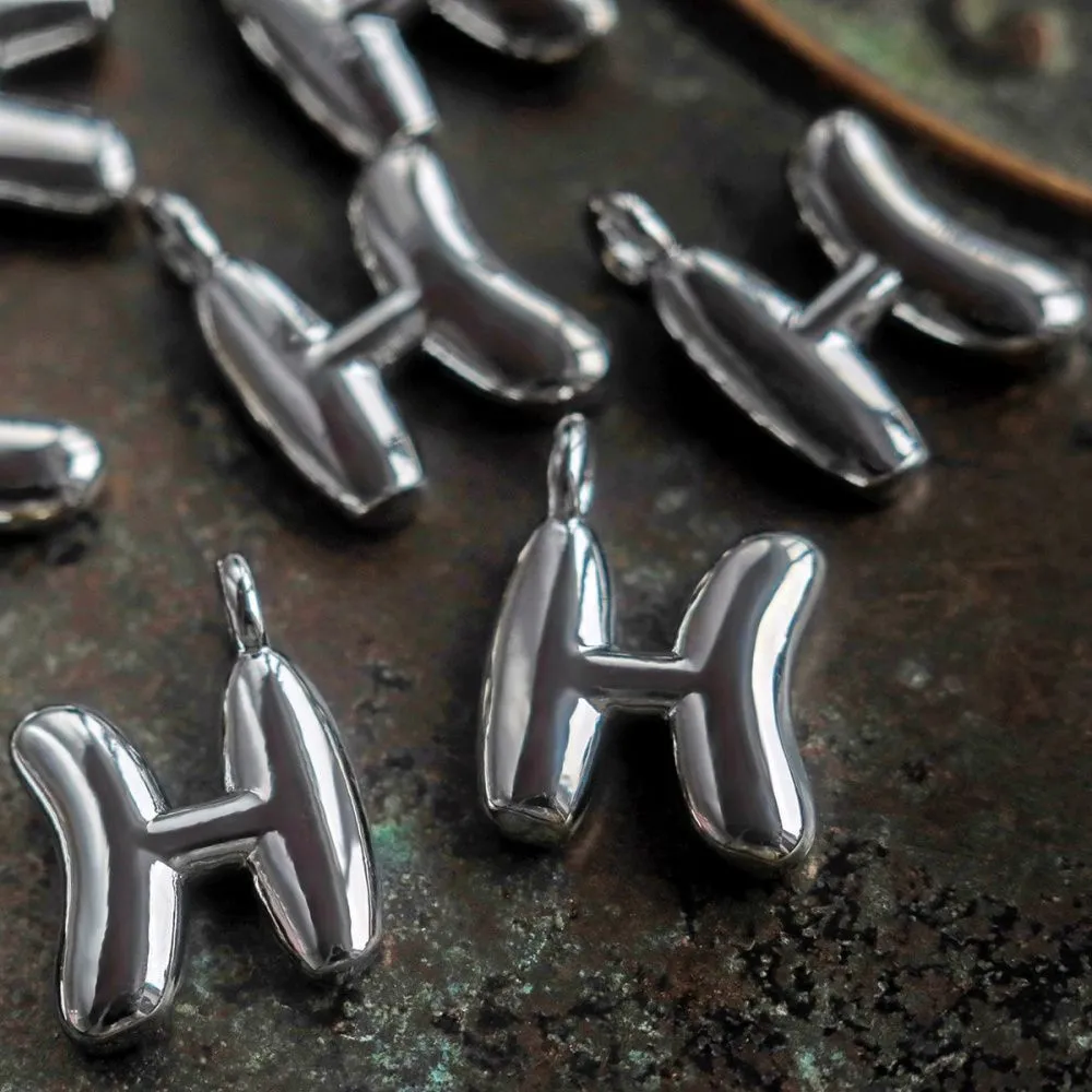 подвеска металл "буква h", цвет платина, 16.5-18.5x5.5-18x2.5x4.5 мм