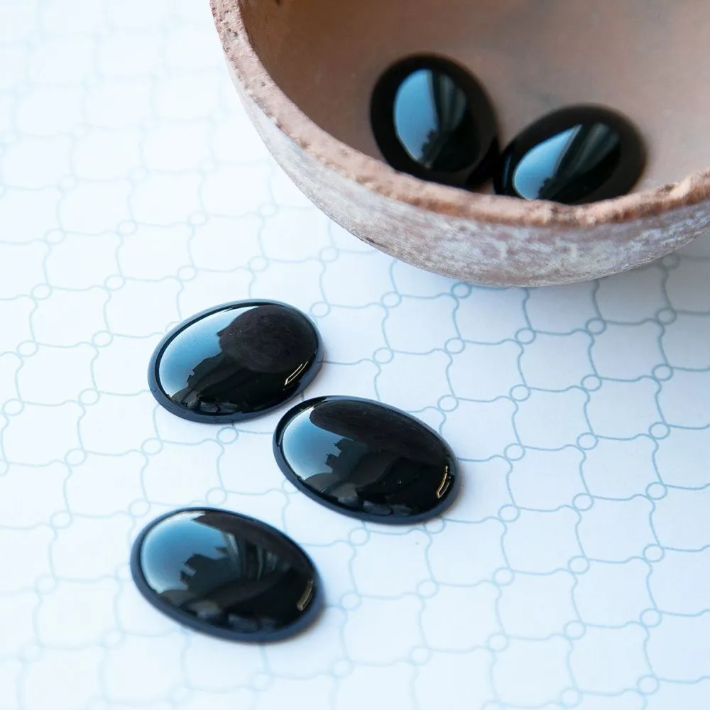 кабошон агат овальный, цвет черный, 30x22x6.8 мм