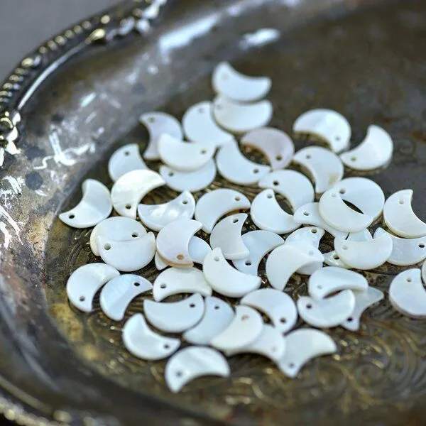 подвеска из ракушки "halfmoon", цвет белый перламутр, 13x8x1 мм