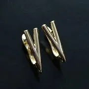 Швензы "V", позолоченные, 18x10.5x6 мм 