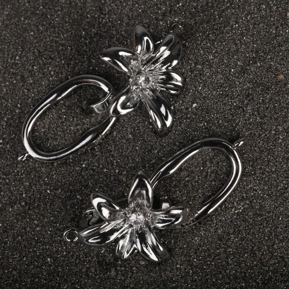 замок для украшений "лилия", покрытие платина/циркон, 35.5x18.5 мм